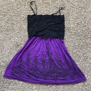 Lace black and purple tee beautiful with leggings  wet seal Small